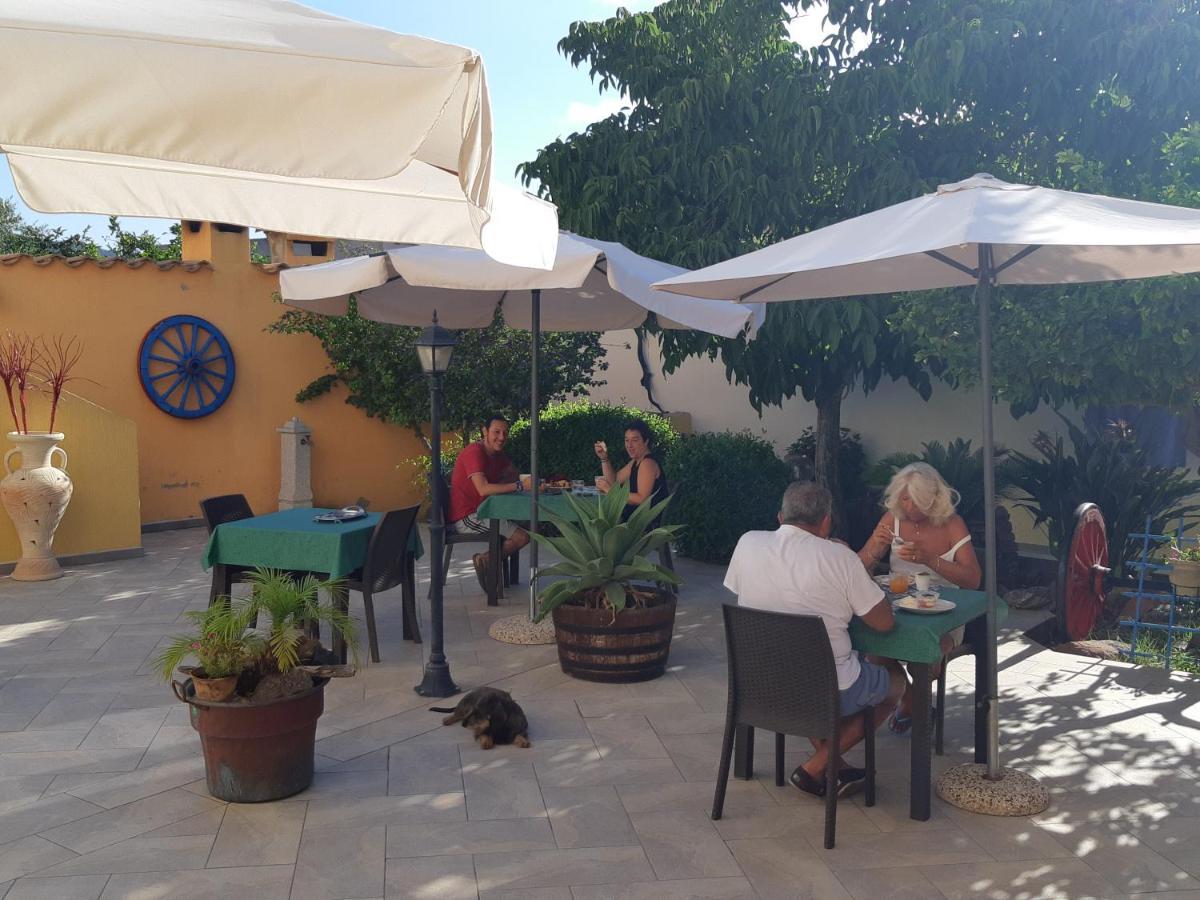 Da Sarah Hotel Muravera Kültér fotó