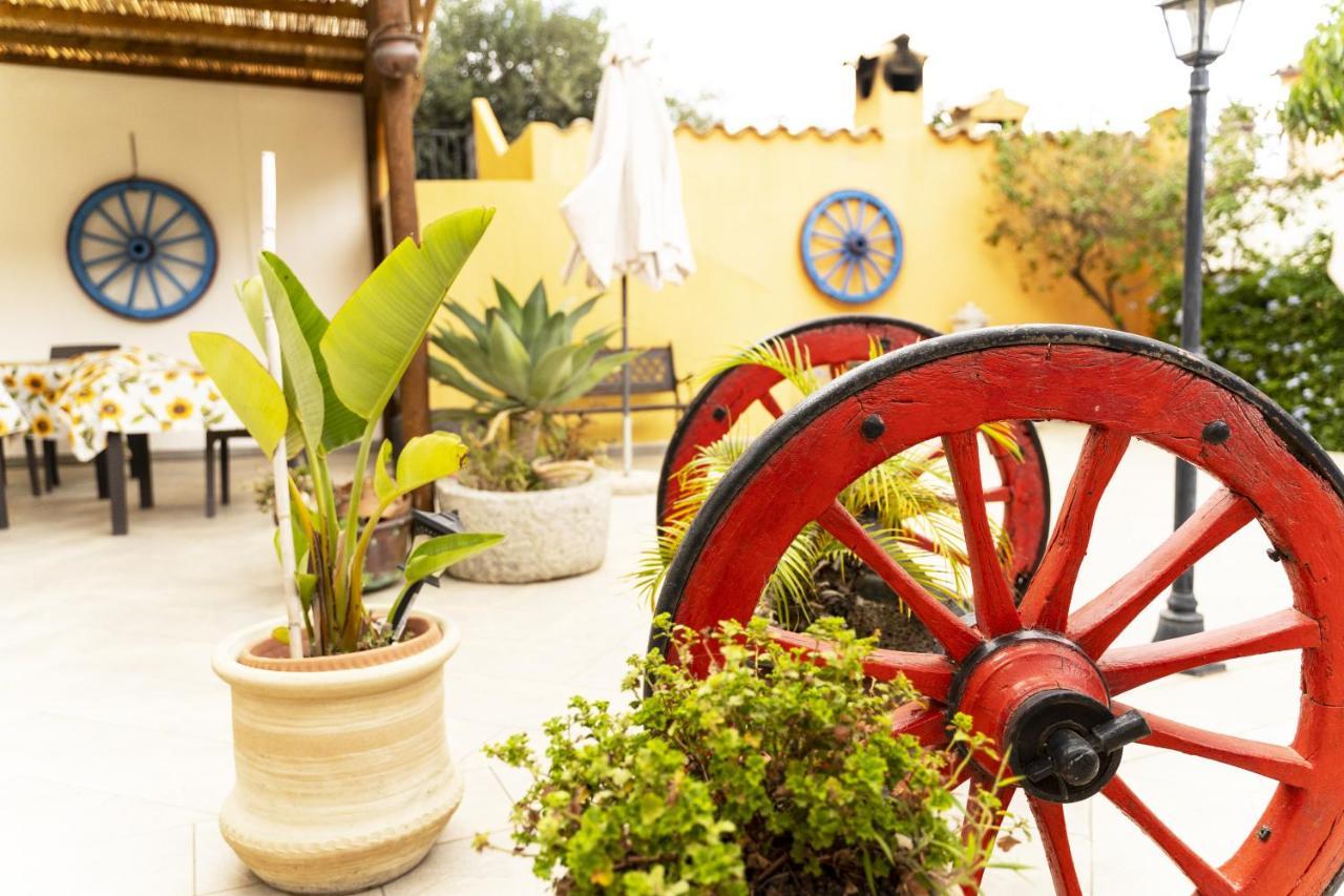 Da Sarah Hotel Muravera Kültér fotó