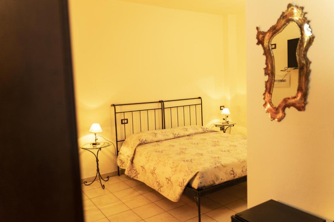 Da Sarah Hotel Muravera Kültér fotó