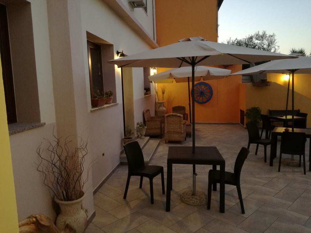 Da Sarah Hotel Muravera Kültér fotó
